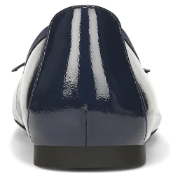 Store Amorie Flat Women Flats & Loafers