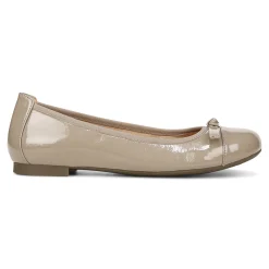 Store Amorie Flat Women Flats & Loafers
