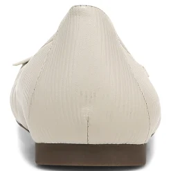 Discount Amorie Flat (Wide) Women Flats & Loafers