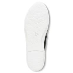 Discount Malibu Slip On Women Casual Sneakers